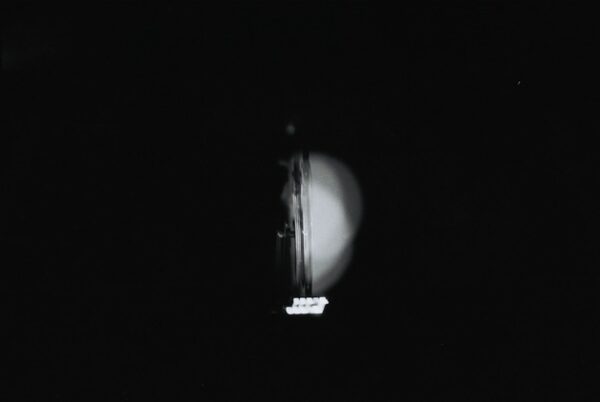 Floating (1970)
